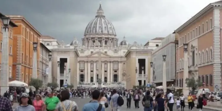 Abusi nella Chiesa: “In Italia fino a 4mila pedofili e un milione di vittime”