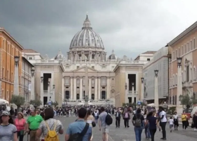 Abusi nella Chiesa: “In Italia fino a 4mila pedofili e un milione di vittime”