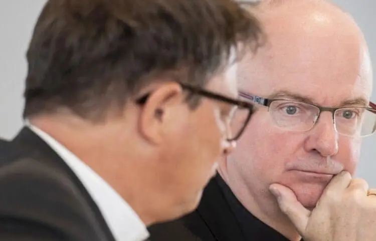 l il vescovo sapeva degli abusi kevx