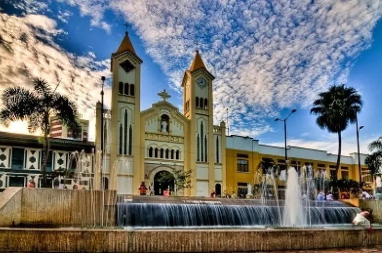 75e4df9fb66c5a63e1b88ff962be9608 L