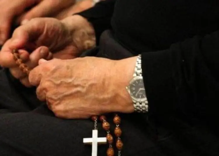 e260826732b9cbf834f0dde6f498fe0b