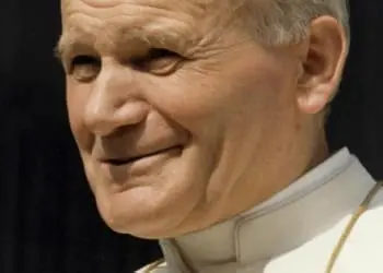 Foto LaPresse Torino/Archivio storicoarchivio storicostorico21/10/1981 Città del VaticanoPapa Giovanni Paolo IInella foto: Papa Giovanni Paolo IIBusta N. 3152/1Photo LaPresse Turin/Archives historicalhystory21/10/1981 Vatican CityPope John Paul IIin the photo: Pope John Paul II