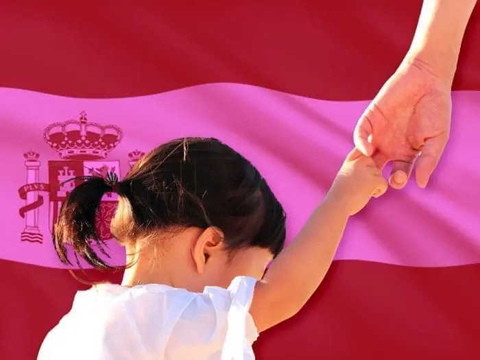 La Spagna Approva Una Legge Pionieristica Contro Gli Abusi Sui Minori 1 ED IA BREAKING SPAIN PROTECT CHILD ABUSE 1 700x525 1