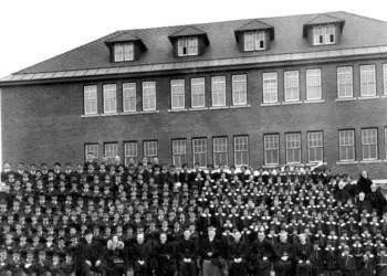 0005B8A4 kamloops indian residential school in british columbia