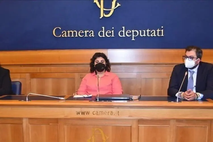 409e0e DSC 0544 HomeIm 799x400