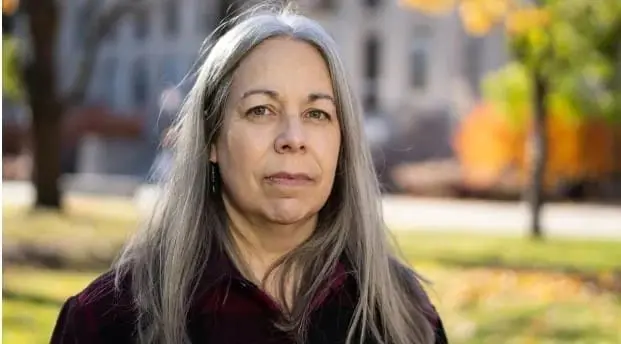 I ricercatori denunciano che i registri delle scuole residenziali una volta tenuti in Canada ora sono a Roma