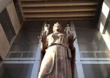 Palazzo di Giustizia di Catania, foto esterno della sede del Tribunale