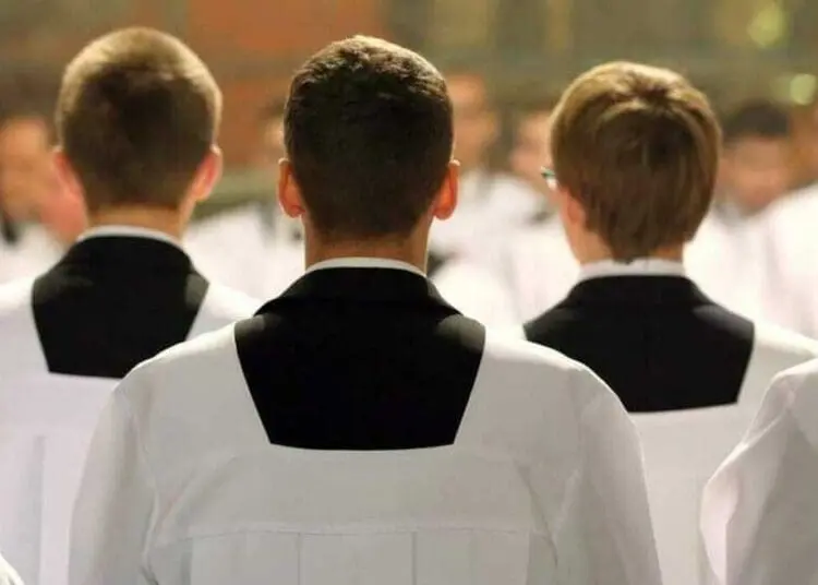 6091721 1032 pedofilia usa