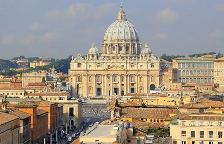 640px vaticano 34