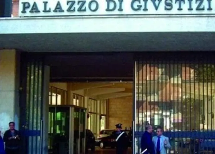 tribunale 4