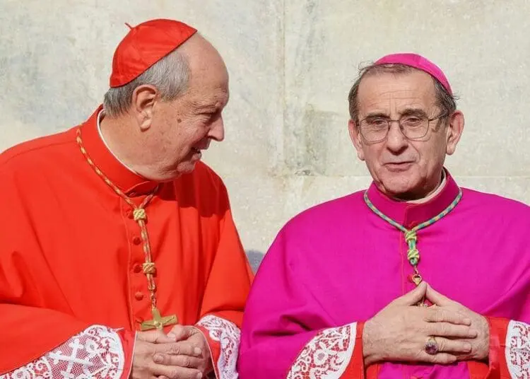 larcivescovo di milano scherza con cantoni il papa ha scelto te perche ha dca5508c 2951 11ed 8165 024fed2f3e03 1920 1080 v3 xl 16 9