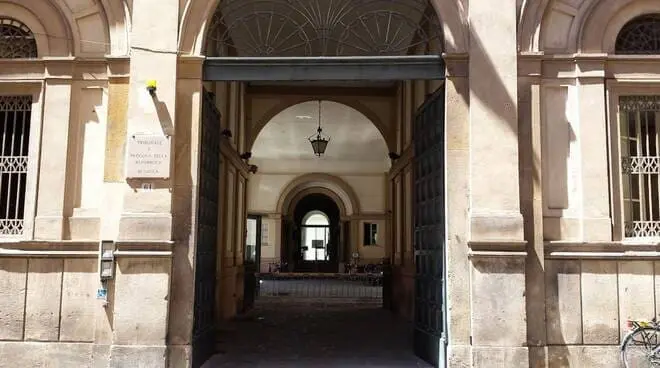 tribunale lucca 1 jpg 25815.660x368