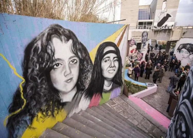 3123996 small 900x600 1