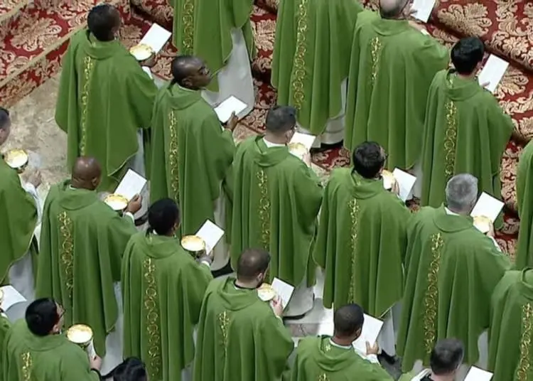 7208834 03164309 vescovi