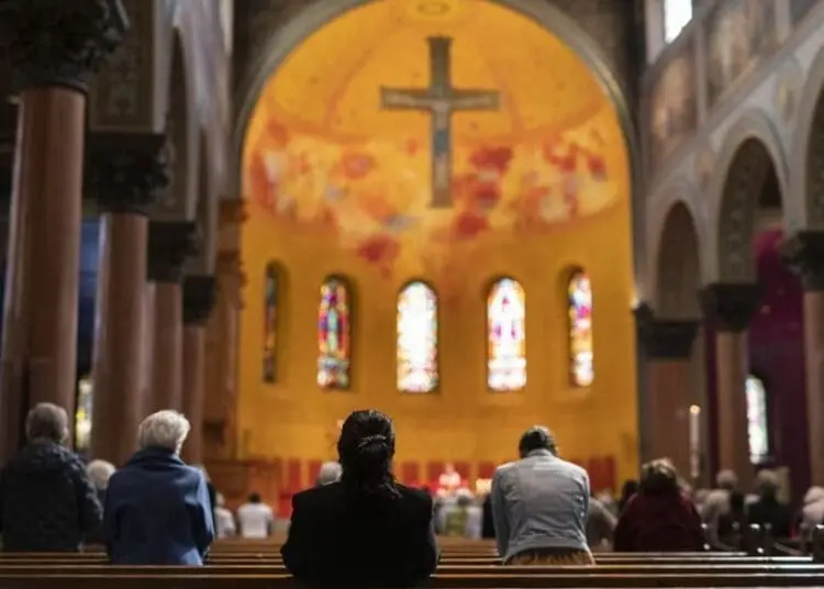 Insabbiamento degli abusi nella Chiesa cattolica: richiesta di indagini indipendenti 2 Immagine 2023 09 18 172613