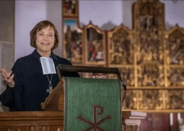 Germania, si è dimessa la presidente della Chiesa evangelica accusata di aver coperto abusi sessuali