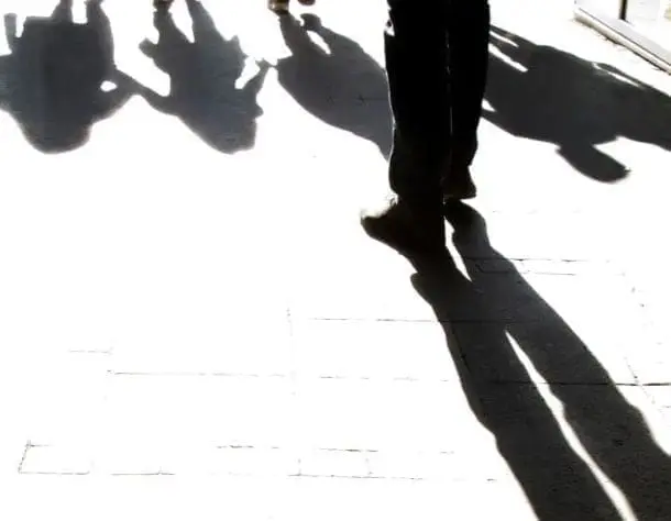 Padova, prete accusato di violenza sessuale: le vittime due ragazzini di 15 e 16 anni.