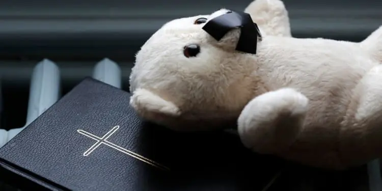 Abusi nella Chiesa, i giovani cattolici vogliono un’inchiesta