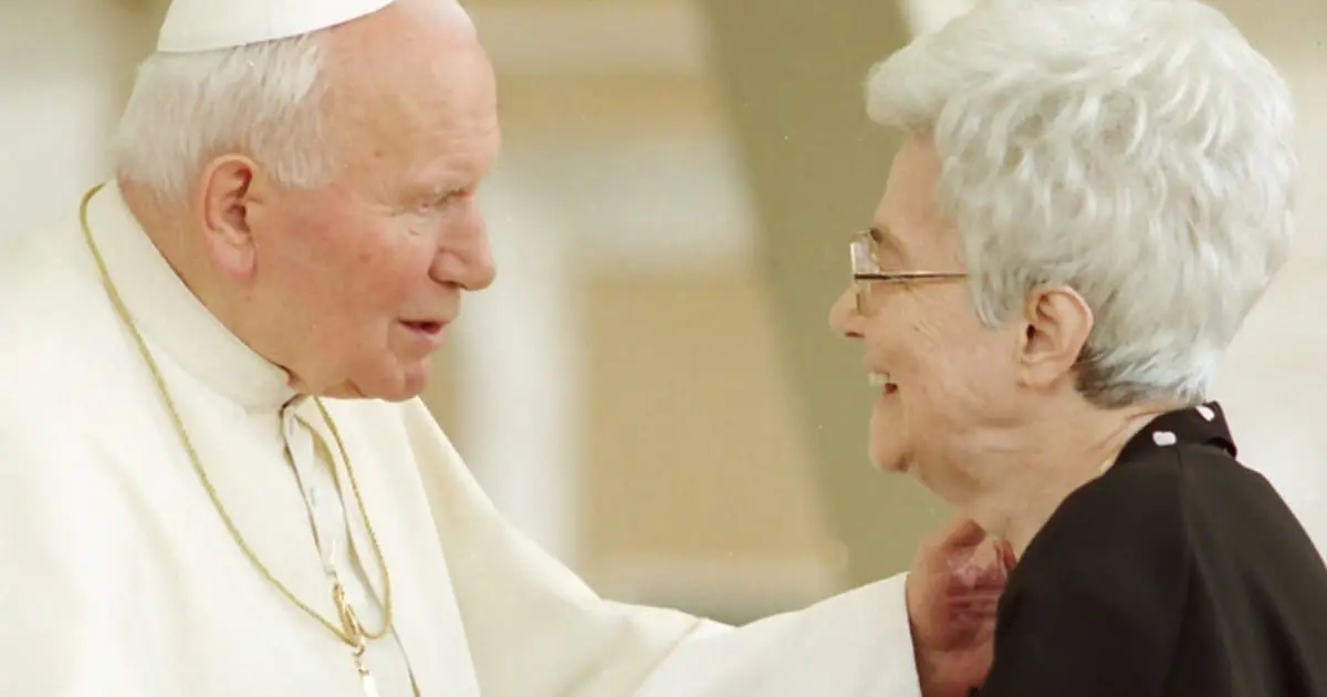 chiara lubich papa 1200