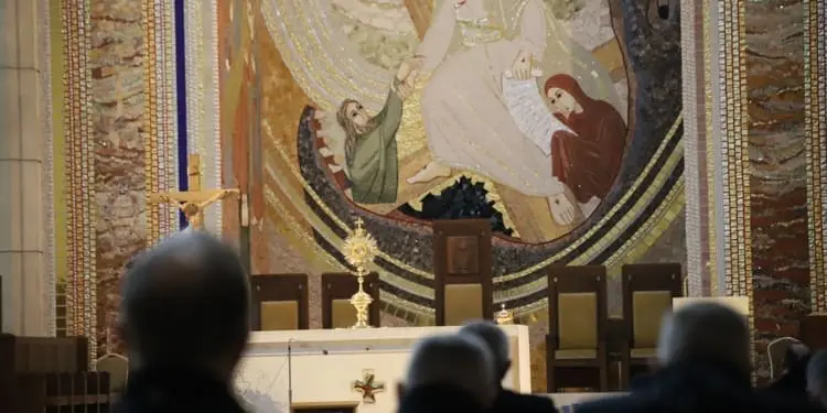 Vittime: l’arte di Rupnik non può essere separata dalle accuse di abuso