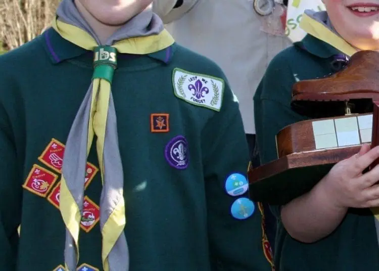 Abusi sui minori, i capi scout di Irlanda e Regno Unito sono stati coinvolti in oltre 250 casi