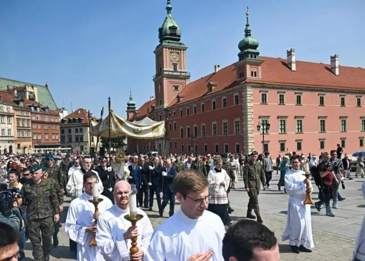 Le vittime polacche degli abusi chiedono la sospensione del presidente della Conferenza episcopale
