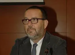 Il dottorato e il condannato 3 A Melloni