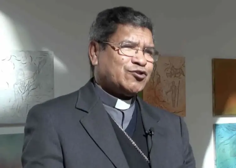 Abusi, il caso del vescovo Nobel per la Pace (condannato per pedofilia) sarà il banco di prova di Papa Francesco a Timor Est