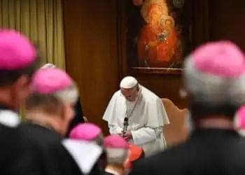 «Sono 1.200 i preti pedofili»: il report sulle violenze nascoste nella chiesa