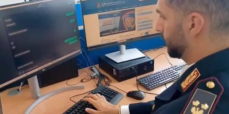 Pedopornografia, tre arresti: ci sono un prete e un membro delle forze dell’ordine