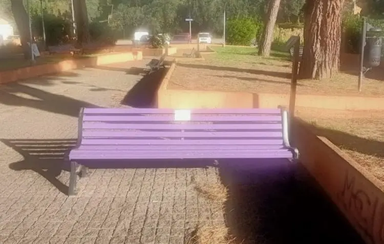 QUILIANO – INAUGURAZIONE DELLA PANCHINA VIOLA