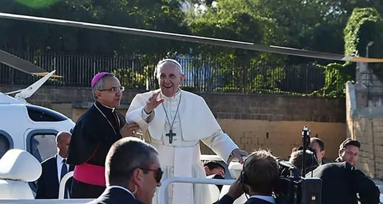 GIUBILEO DELLA SPERANZA. IL VESCOVO GISANA, ACCUSATO DI FALSA TESTIMONIANZA, SI FACCIA DA PARTE