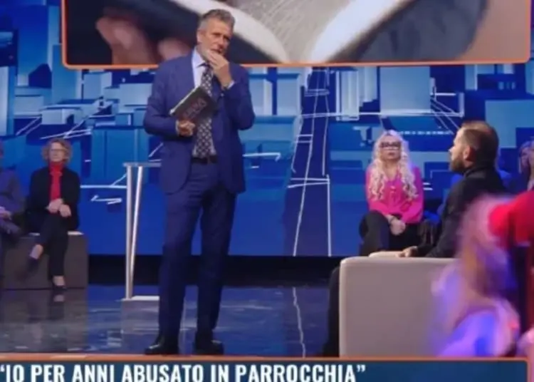 Monsignor Gronchi a Rete 4, “Gisana faccia passo indietro”