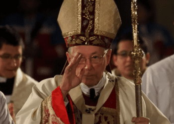 In Vaticano scoppia il caso Cipriani, cardinale sanzionato per abusi che partecipa alle riunioni pre-Conclave