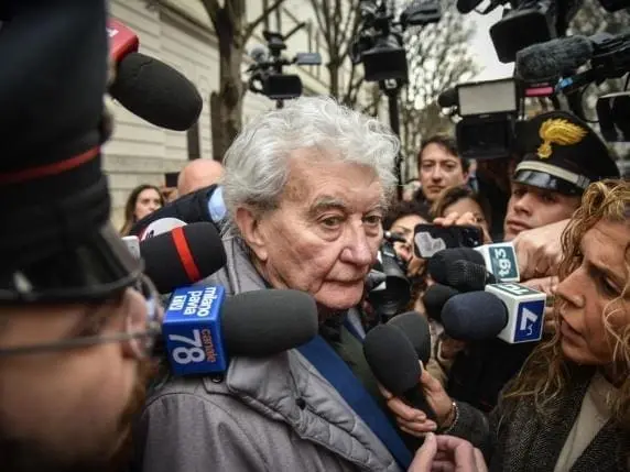 La pista di Massimo Lovati, avvocato di Sempio: sesso, bugie e video hot all’ombra del santuario della Bozzola