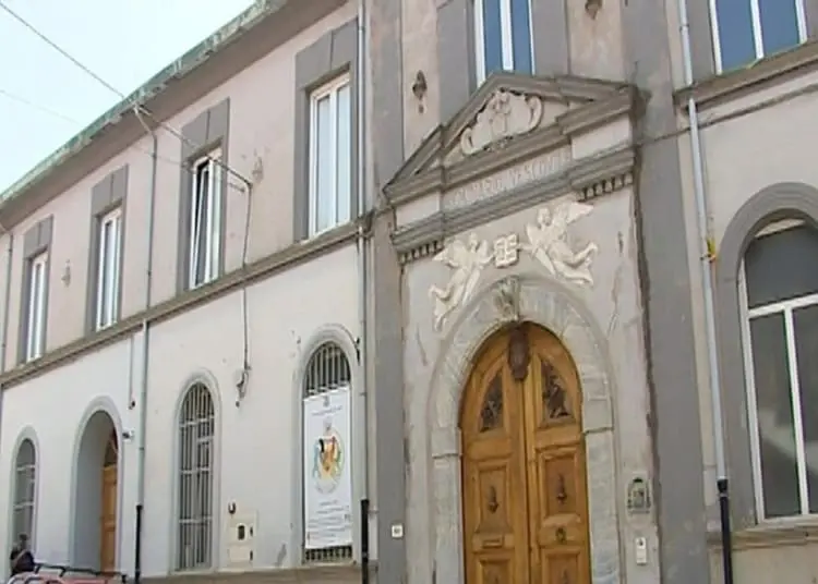 Diocesi di Oppido-Palmi affronta le denunce di abusi commessi dal sacerdote in passato: i dettagli dell’inchiesta 1 Diocesi di Oppido-Palmi affronta le denunce di abusi commessi dal sacerdote in passato: i dettagli dell’inchiesta