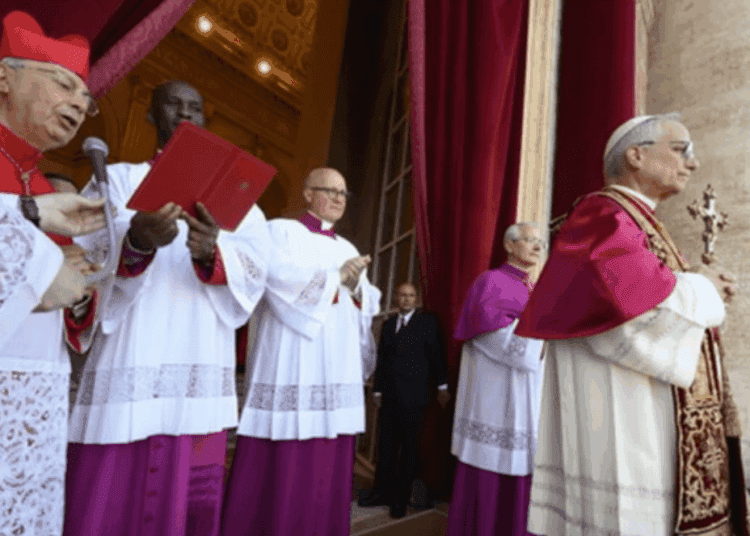 Papa Leone XIV, pedofilia: il dossier contro Prevost prima del Conclave