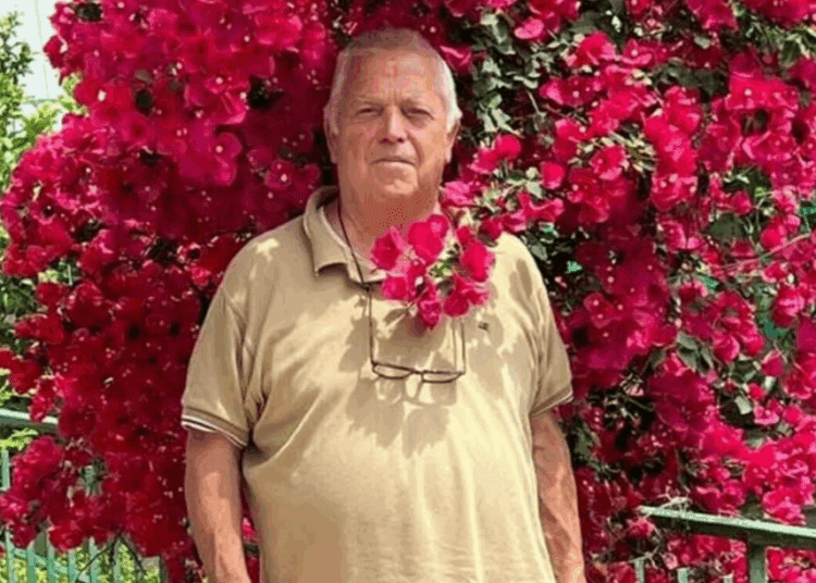 Marano, morto don Franco De Vivo: fu al centro di uno scandalo mediatico 1 Marano, morto don Franco De Vivo: fu al centro di uno scandalo mediatico