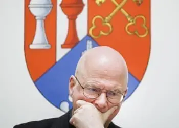 Morerod: “Un codice QR per verificare se il prete ha precedenti”