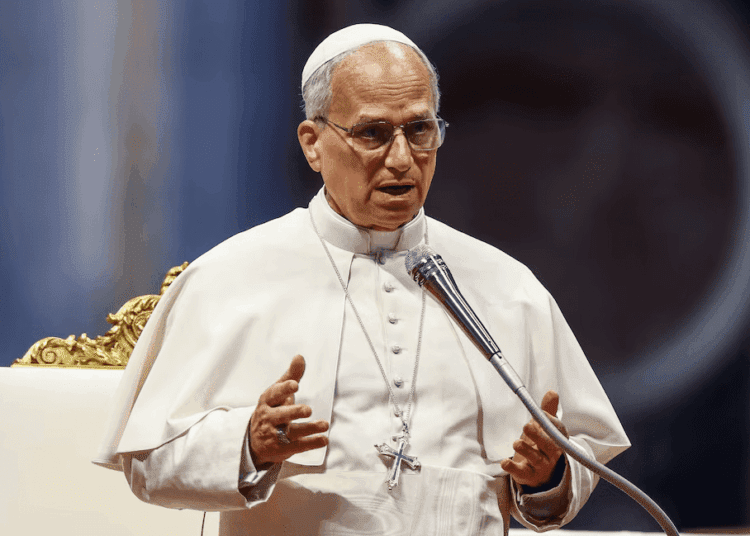 Un sacerdote vittima di abusi sessuali all’interno della Chiesa si rivolge a Papa Leone XIV per “denunciare l’intera rete di protezione”.