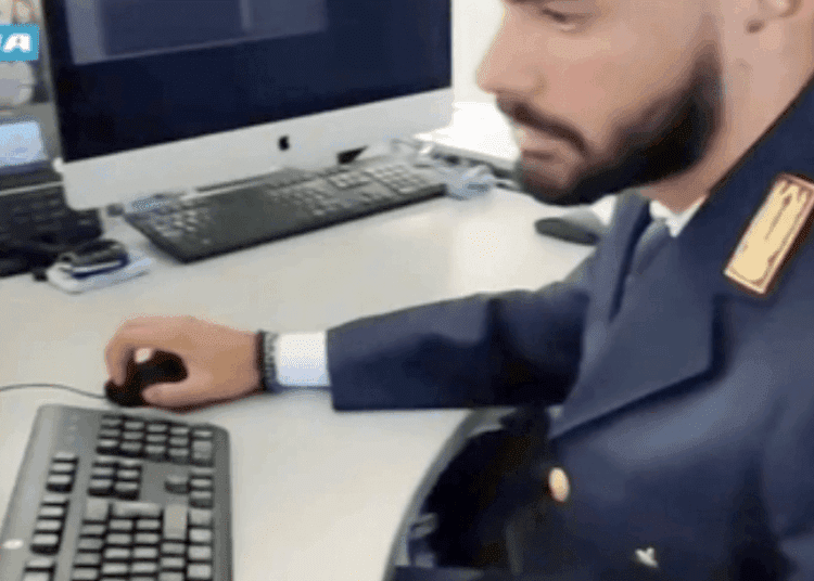 Pedopornografia online: a Torino arrestato un medico di 40 anni