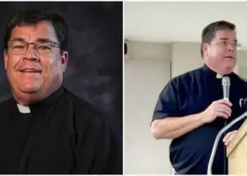 “Ho avuto una relazione con un sacerdote quando ero una spogliarellista minorenne. Mi ha offerto denaro per tacere”: la denuncia della donna