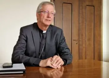 Il vescovo Alain rilegge con catt.ch la vicenda del prete ticinese reo di abusi