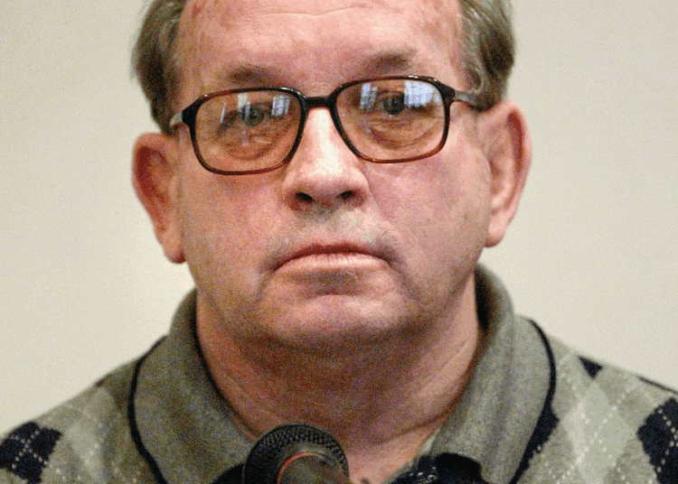 Ex prete cattolico condannato, denunciato dall’inchiesta Spotlight, muore a 87 anni