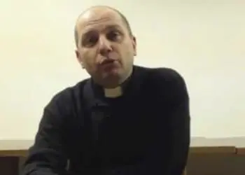 Sacerdote del don Orione arrestato per abusi nel Napoletano: aveva chiesto trasferimento in Amazzonia