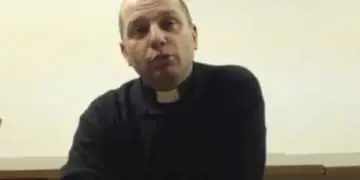 Sacerdote del don Orione arrestato per abusi nel Napoletano: aveva chiesto trasferimento in Amazzonia