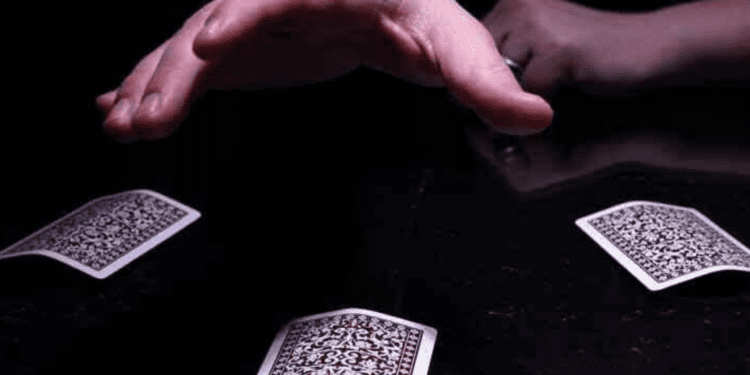 PIEMONTE – Ecco come ti metto in parrocchia il prete sotto indagine previa