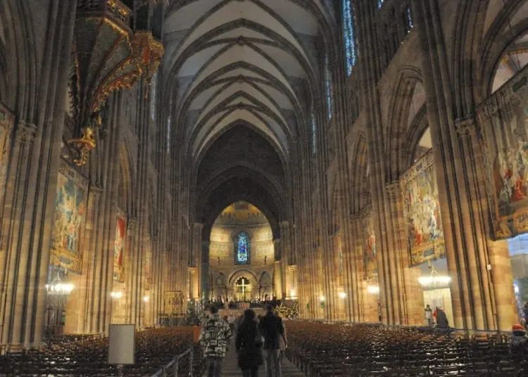 Il vicario generale di Strasburgo ha un caso aperto di abuso, afferma l’arcidiocesi