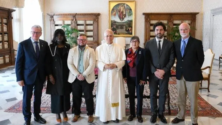 Abusi, un gruppo di vittime e attivisti incontra Leone XIV: “Da lui ascolto e sostegno”