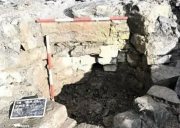 Seconda fossa comune di neonati ritrovata in Irlanda: nati da madri nubili in una casa di riposo gestita da suore